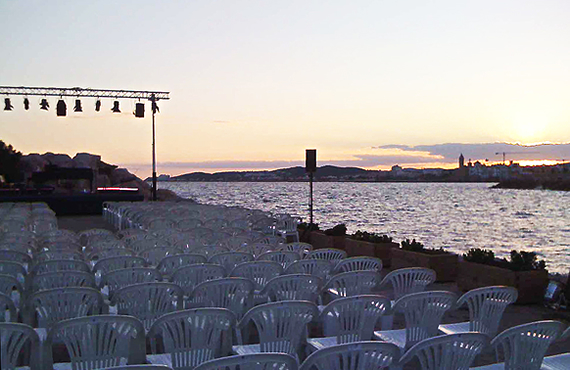 Afinación en el Auditori Bocana, Port d'Aiguadolç, Sitges